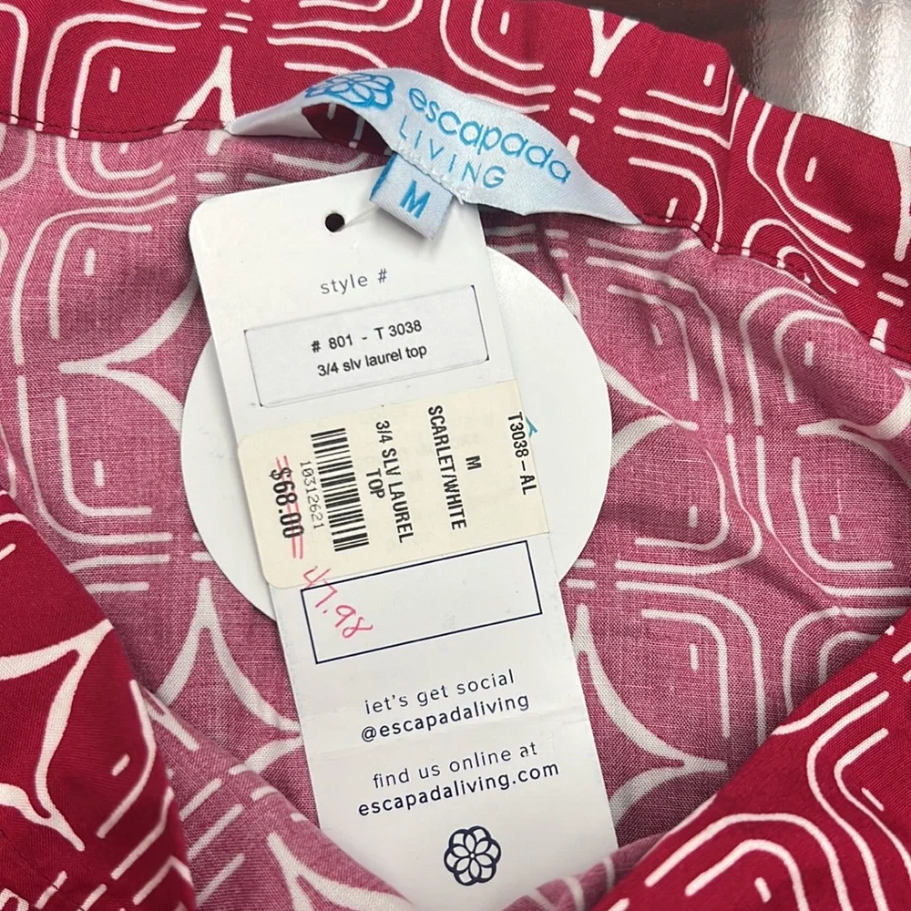 Escapada Living off the shoulders top - Picture 2 of 5